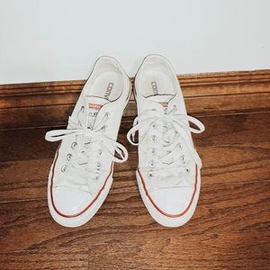 🌟White Converse Shoes